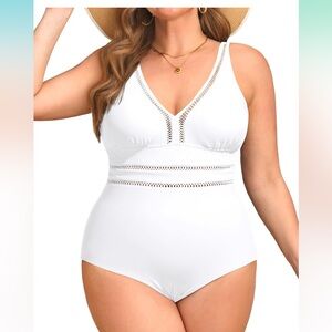 💜Chic White One-Piece Swimsuit hollowed out sexy plus size v neck